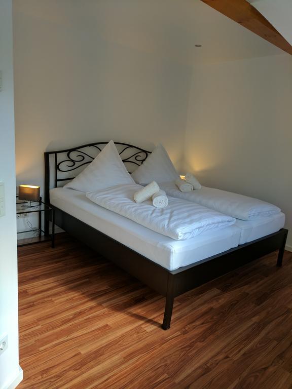 Ferienwohnung "Zum Klosterruinenblick" Krov Luaran gambar