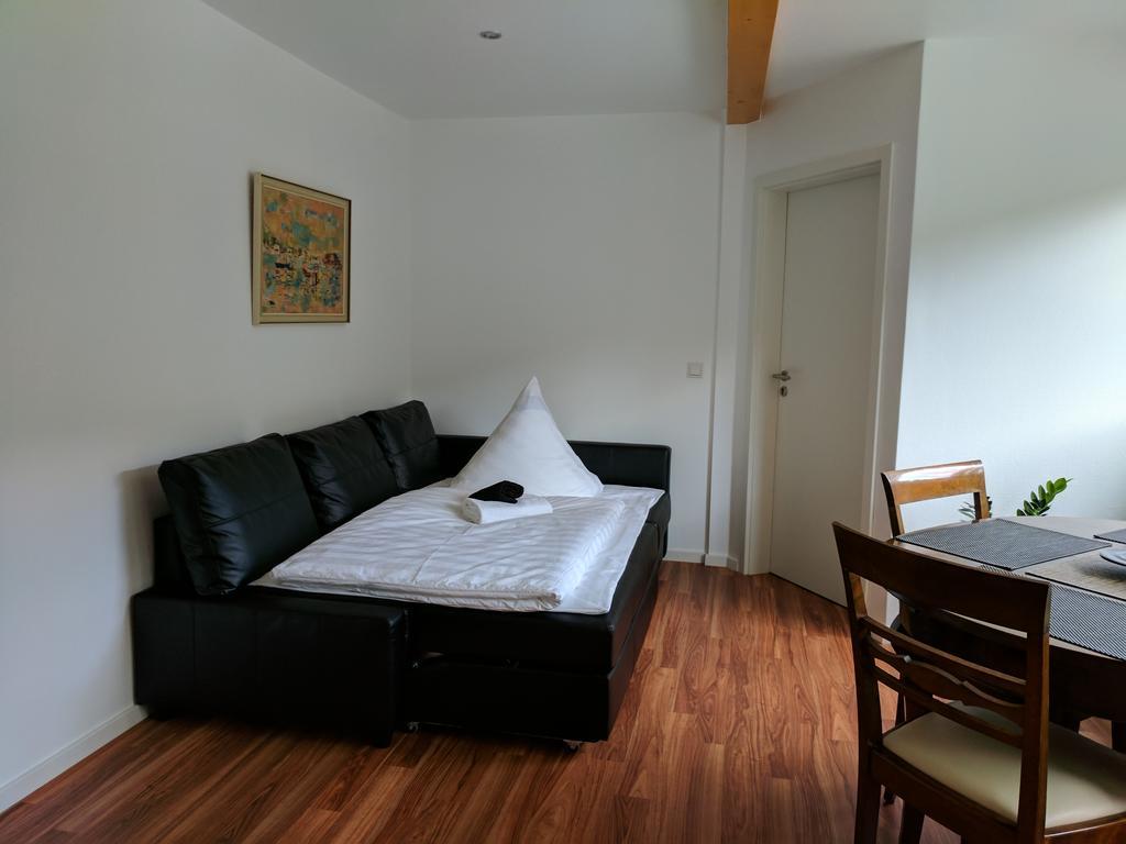 Ferienwohnung "Zum Klosterruinenblick" Krov Luaran gambar